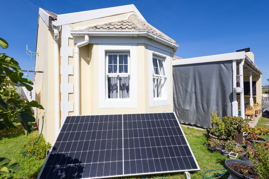 To Let 3 Bedroom Property for Rent in Goedemoed Western Cape